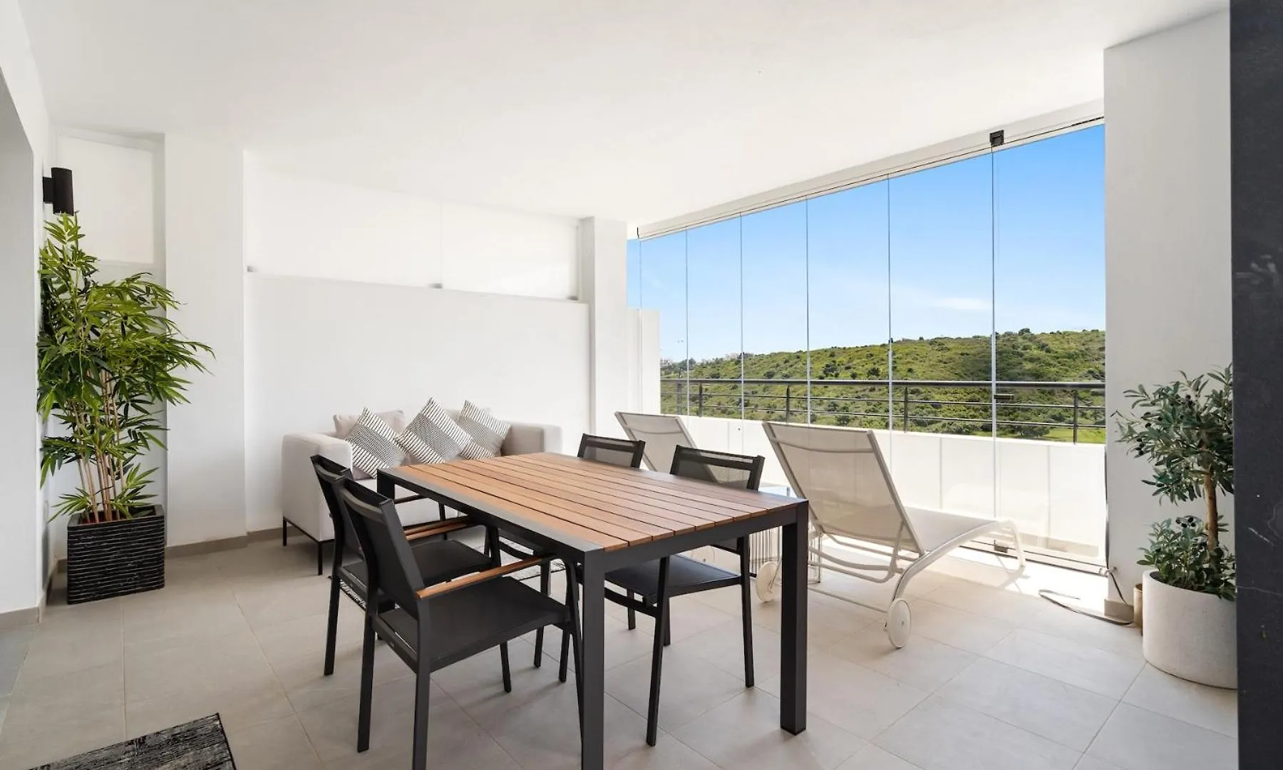 Unwind In Stylish Comfort At Casares Golf Rdr478 Spain